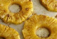 Frutta al forno con cannella