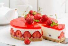 cheesecake panna yogurt fragole ricetta FOTO ricettasprint