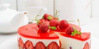 cheesecake panna yogurt fragole ricetta FOTO ricettasprint