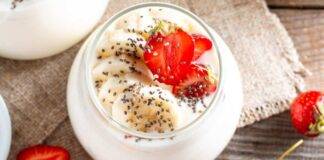 Dolcino al cucchiaio con semi di chia