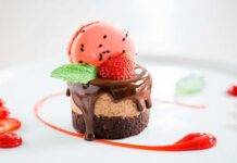 Mini bavarese biscottata cioccolato e caffè | deliziosa in un boccone Mini bavarese biscottata cioccolato e caffè