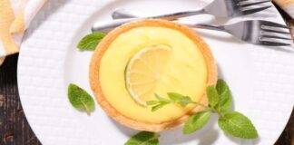 Mini crostatine al limone e cocco