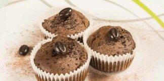 Muffin al cioccolato e caffè