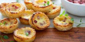 Muffin rustici con mortadella cheddar e cipollotto