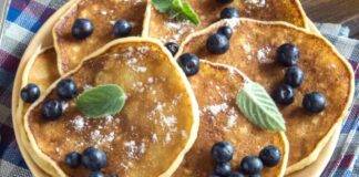 Dolcetti con frutta estiva