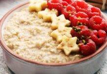 Zuppa di cereali, miele e frutta