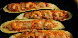 Zucchine a scarpone con ripieno di ragù di crostacei