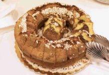Ciambellone bicolore ricetta leggera | Dolce senza burro ma con gusto ciambellone