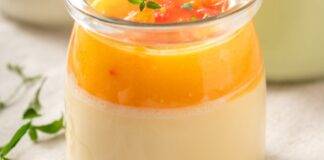Dessert con formaggio e frutta