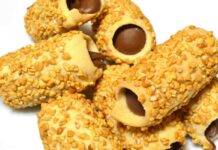 Biscotto alla nocciola ripieno con Nutella | Una vera goduria per il palato biscotto nocciola nutella ricetta FOTO ricettasprint