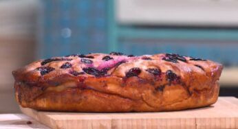 E’ sempre mezzogiorno | Ricetta del panificatore Fulvio Marino | Focaccia dolce all’uva