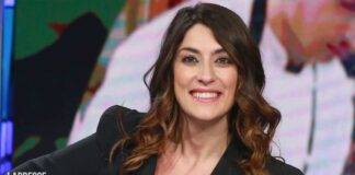 Elisa Isoardi spaventosamente forte - RicettaSprint