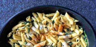 Mezze penne cremose spinaci e zafferano