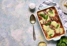 Parmigiana di melanzane a cubetti | La bontà non ha limiti parmigiana melanzane cubetti ricetta FOTO ricettasprint