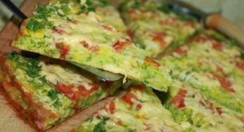 Pizza di zucchine con pomodori e tonno | Gustosa e saporita