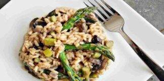 Risotto alla birra con asparagi e funghi