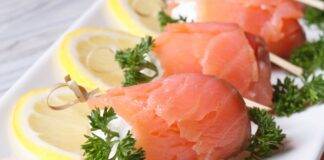 Finger food velocissimo di pesce e salmone