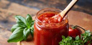 Sugo di pomodoro in barattolo