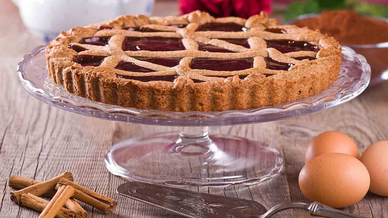 Torta austriaca con crema di nocciole