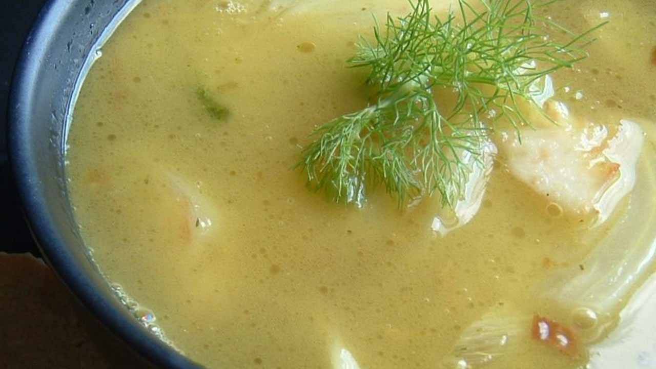 Zuppa detox ai finocchi