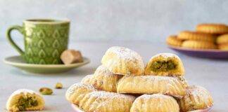 biscotti al burro ripieni cocco pistacchio ricetta FOTO ricettasprint