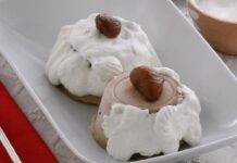 Budino di castagne | Dolcini dell’autunno golosi e di grande effetto scenico Dolcino al cucchiaio di castagne e cioccolato
