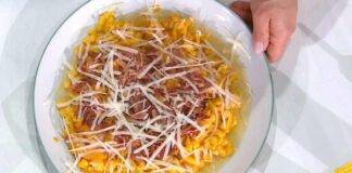 E' sempre Mezzogiorno | Ricetta della chef Barbara De Nigris | Spatzle con zucca e speck croccante