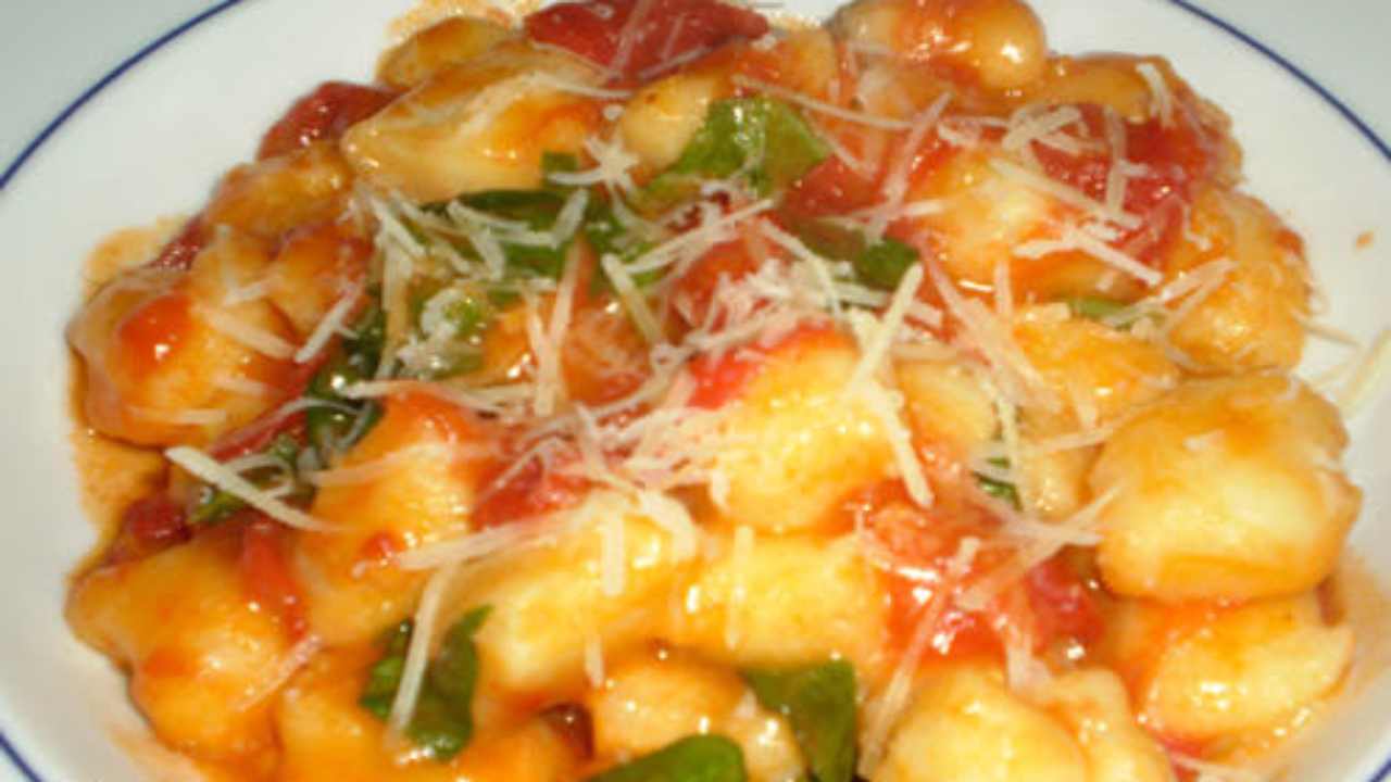 gnocchi zucchine pomodoro no uova ricetta FOTO ricettasprint