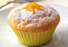 Muffin light ricotta limone arancia | Pochissime calorie tanta golosità