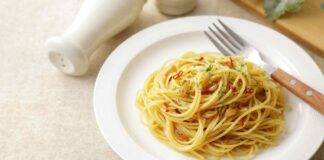 pasta aglio peperoncino taralli ricetta FOTO ricettasprint