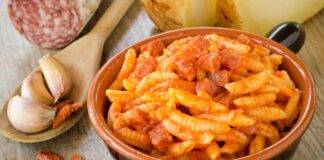Pasta con ragù di salsiccia sarda ricettasprint