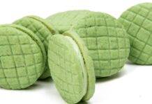 Pasticcini alla menta | Golosi e irresistibili con il loro gusto rinfrescante Biscotti con cioccolato bianco e menta