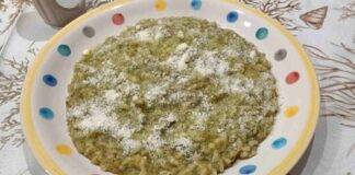 Risotto al pesto di verdure miste e legumi