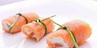 rotoli salmone ricetta