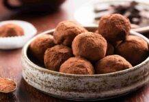 Tartufi di castagne al rum | Deliziosi facili e veloci Dolce con le castagne