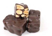 Torroncini al cioccolato e nocciole, arriva il “dolce” Natale torroncini morbidi al cacao