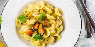 orecchiette con patate e cozze