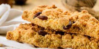 Biscotti croccanti con mandorle