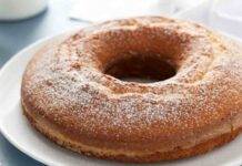 Ciambellone yogurt e ananas