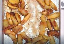 Come fare le patate arrosto croccanti cotte in forno | Ricetta e trucco dello chef Mauro Improta e suo figlio chef Mattia Come fare le patate arrosto croccanti cotte in forno | Ricetta e trucco dello chef Mauro Improta e suo figlio chef Mattia