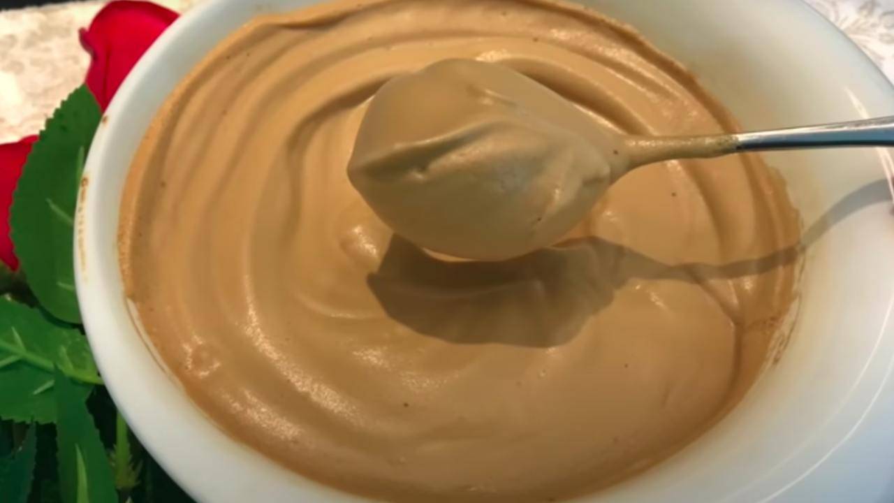 Crema al caffè