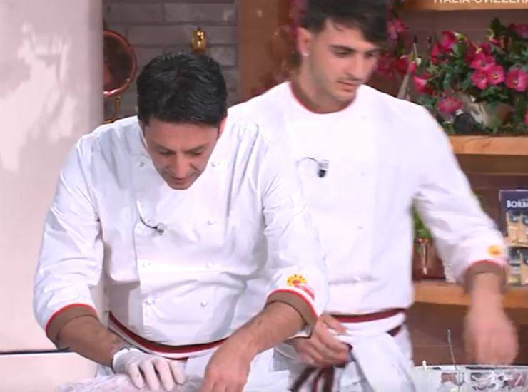 E' sempre Mezzogiorno | Ricetta dello chef Mauro Improta e suo figlio chef Mattia | Polpettone della Domenica