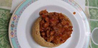 Fagioli alla messicana in crosta di pane