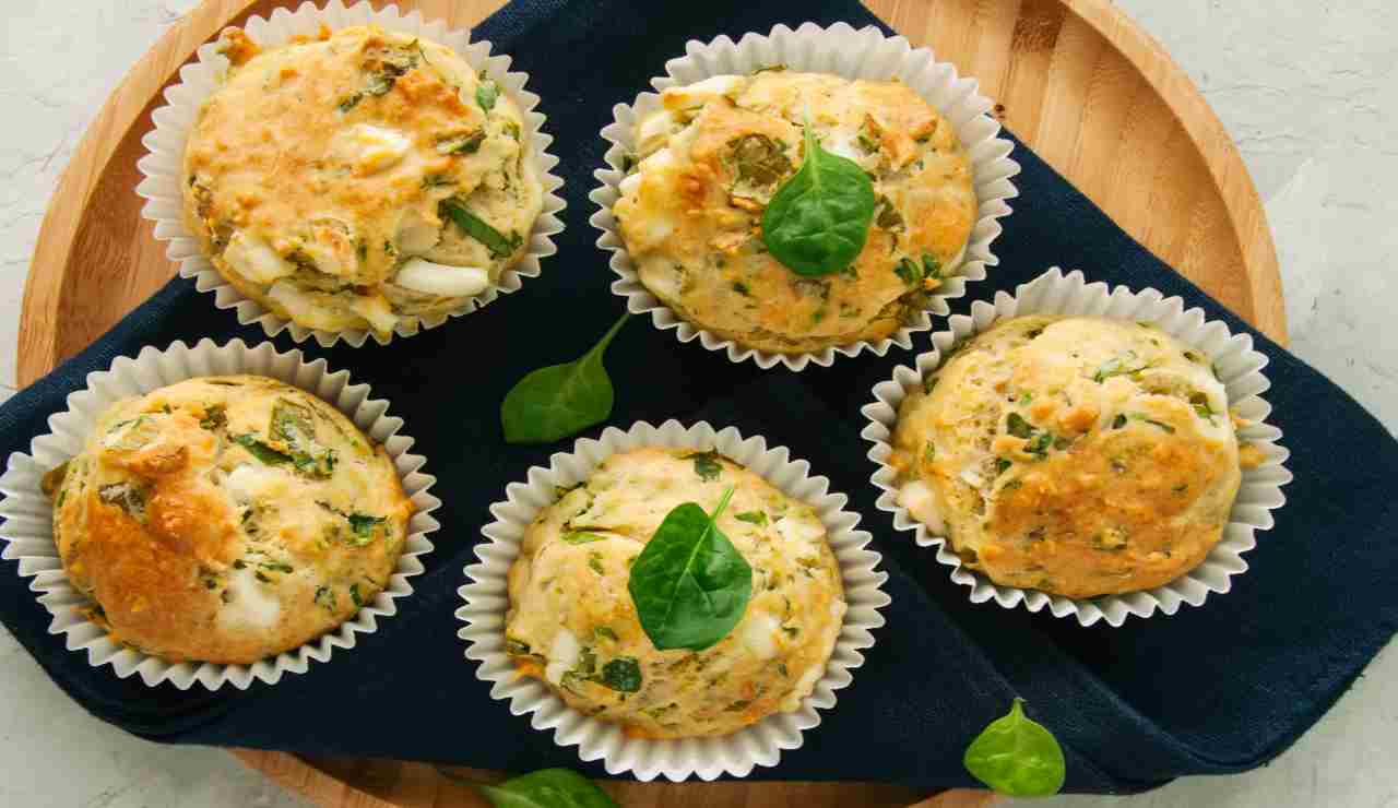 Muffin salati robiola basilico e zucchine