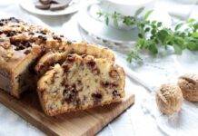Plumcake con mele noci e cioccolato senza burro | Una bontà unica Plumcake con mele e cioccolato