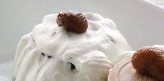 Dolcetti ai frutti tipici autunnali con panna