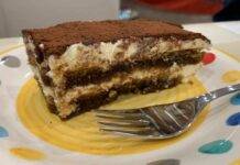 Tiramisù panna e Nutella con pan di spagna