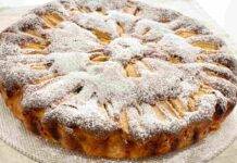 Torta di mele panna e mandorle caramellate | Facilissima e soffice