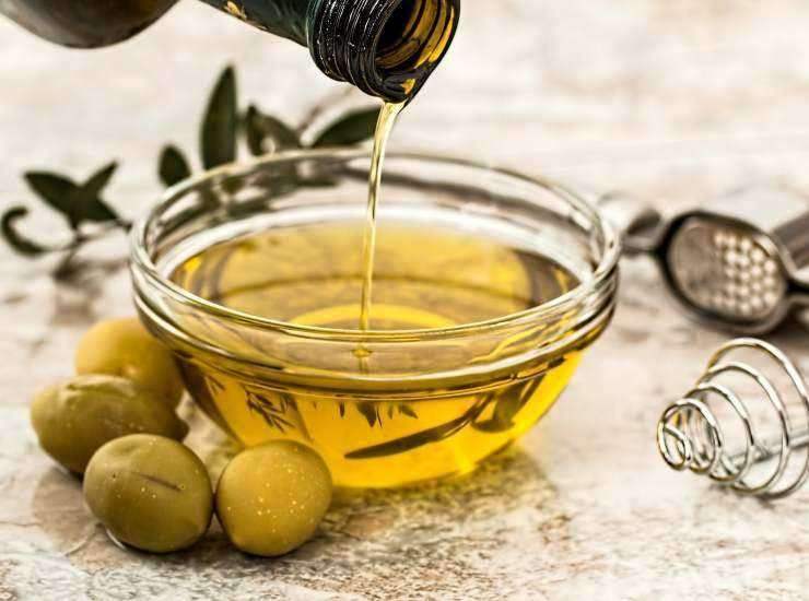 olio extravergine di oliva