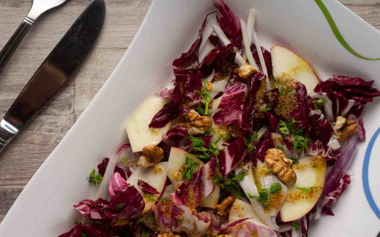 insalata radicchio mela ricetta